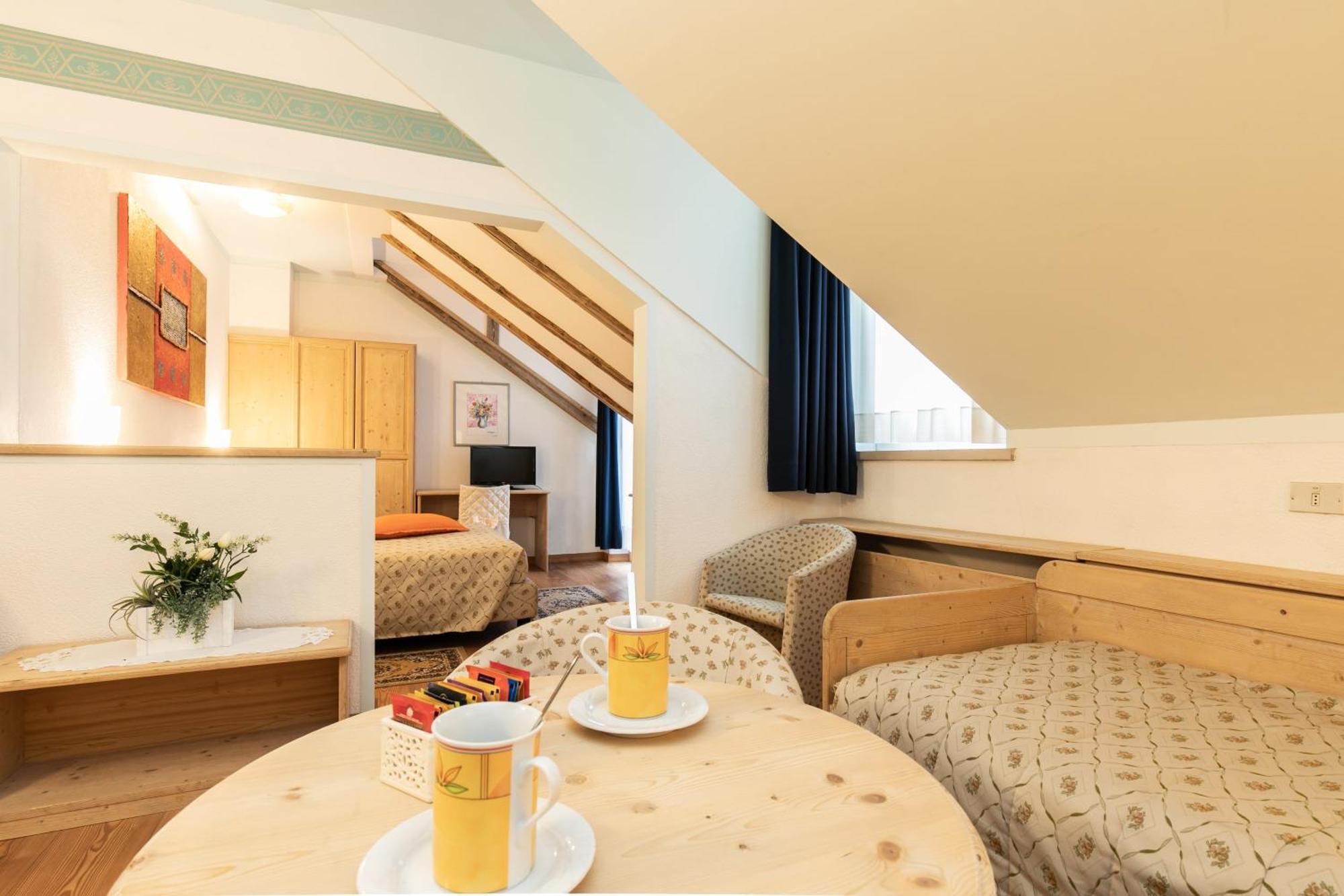 G. Hotel Des Alpes San Martino Di Castrozza Kültér fotó