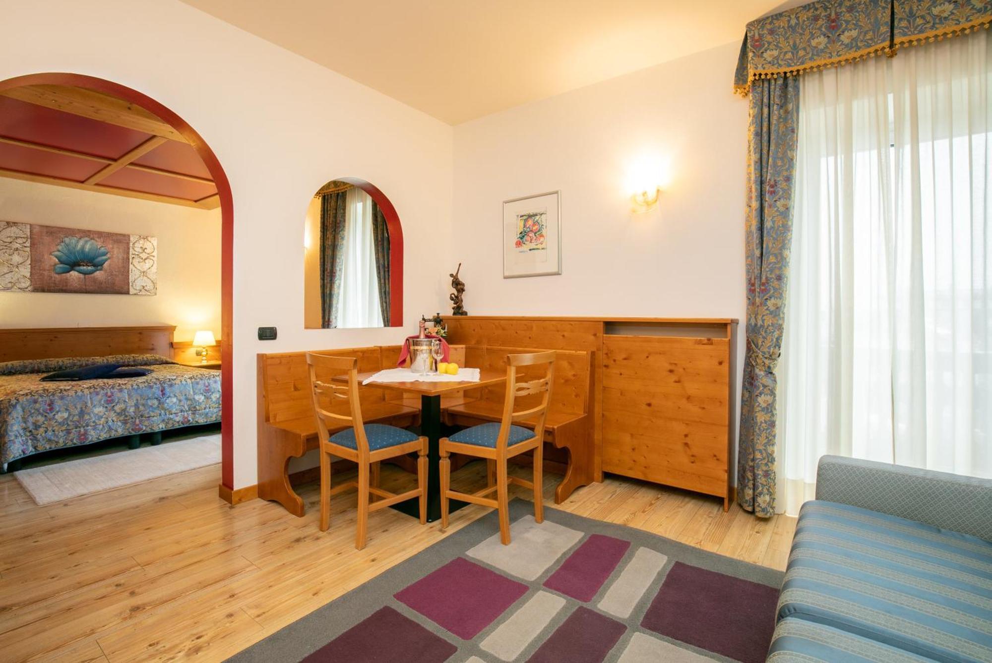 G. Hotel Des Alpes San Martino Di Castrozza Kültér fotó