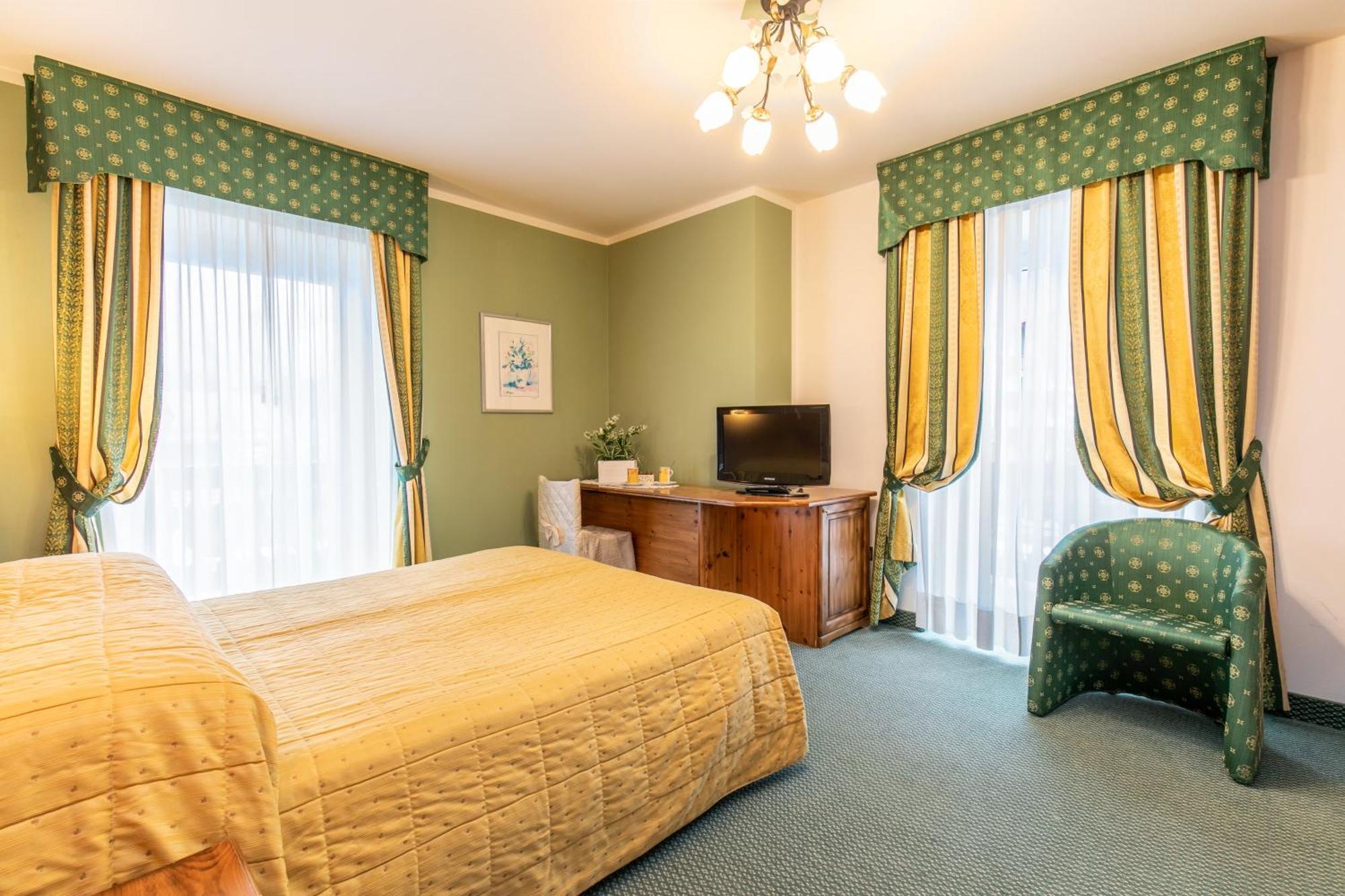 G. Hotel Des Alpes San Martino Di Castrozza Kültér fotó