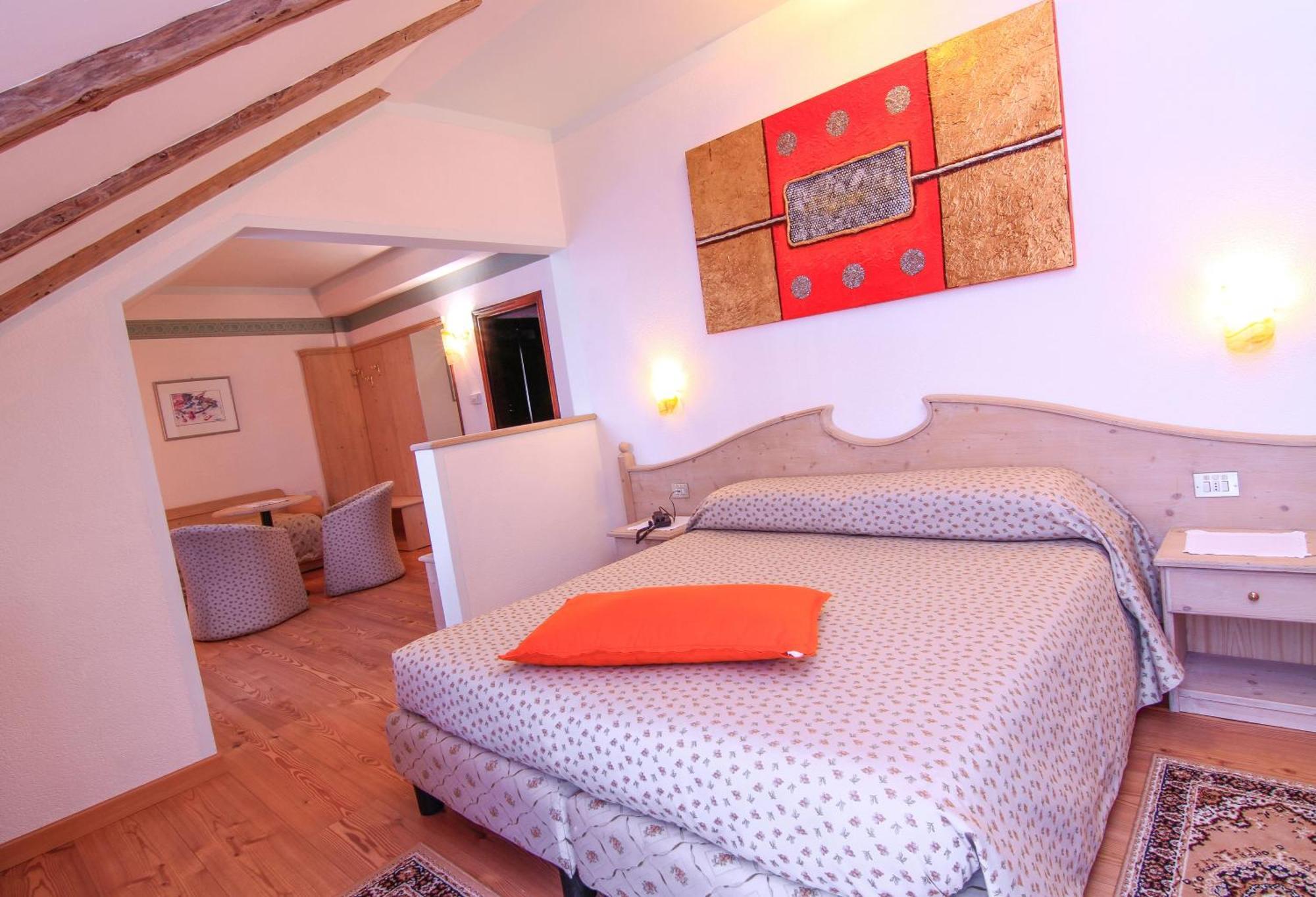G. Hotel Des Alpes San Martino Di Castrozza Kültér fotó