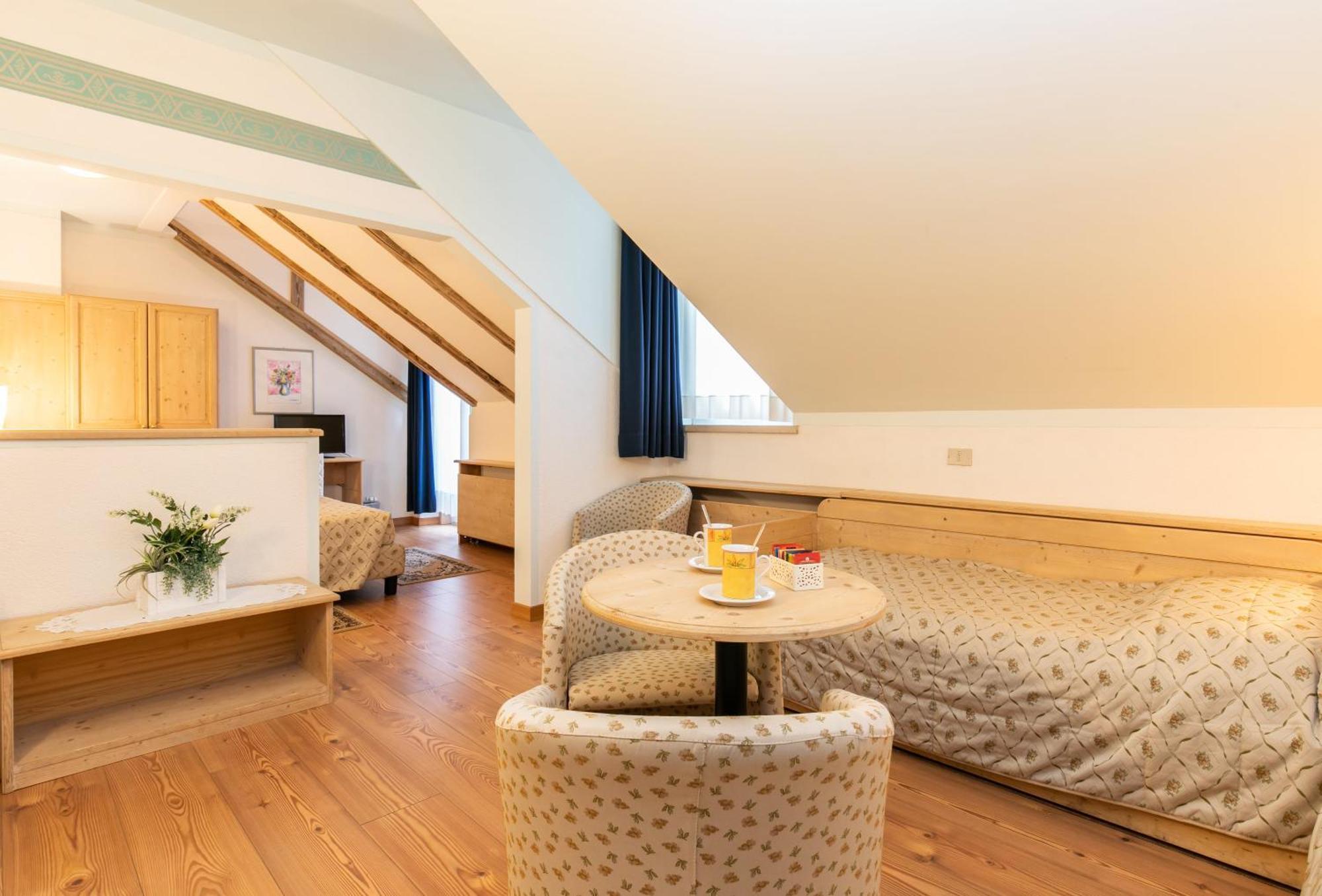 G. Hotel Des Alpes San Martino Di Castrozza Kültér fotó