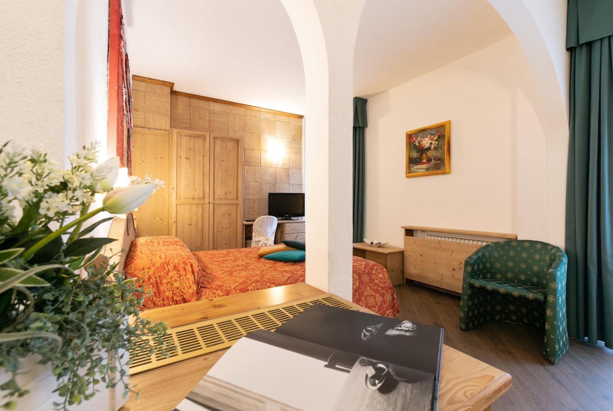 G. Hotel Des Alpes San Martino Di Castrozza Kültér fotó